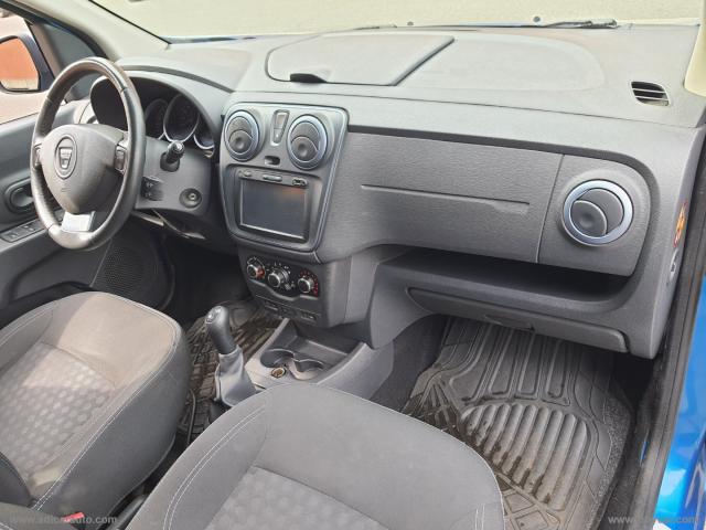 Auto - Dacia lodgy stepway 1.2 tce 115 cv s&s 7 posti