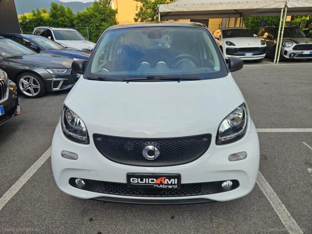 Auto - Smart forfour 70 1.0 twinamic youngster
