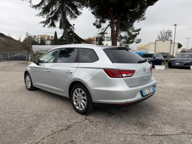 Auto - Seat leon 1.4 tgi st business high