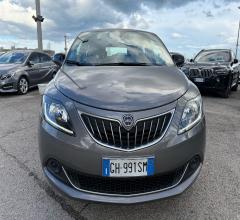 Auto - Lancia ypsilon 1.0 firefly 5p.s&s hyb. eco a.f.