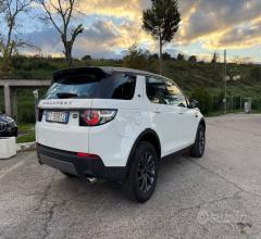 Auto - Land rover discovery sport 2.0d i4-l.flw r-dyn. hse