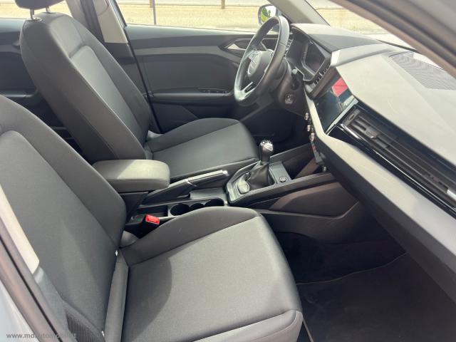 Auto - Audi a1 citycarver 25 tfsi admired