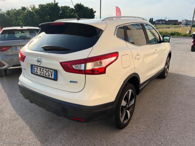 Auto - Nissan qashqai 1.5 dci tekna