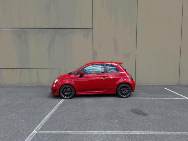Auto - Abarth 500 1.4 turbo t-jet esseesse esse esse