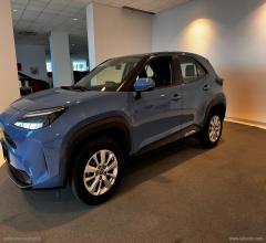 Auto - Toyota yaris cross 1.5 hybrid 5p. e-cvt busin.
