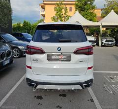 Auto - Bmw x5 xdrive25d msport