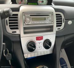 Auto - Lancia ypsilon 1.2 argento