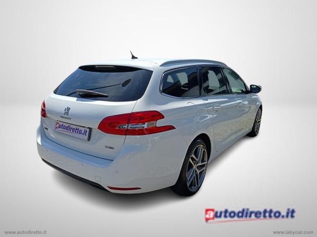 Auto - Peugeot 308 bluehdi 120 s&s eat6 sw allure