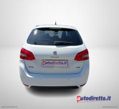 Auto - Peugeot 308 bluehdi 120 s&s eat6 sw allure