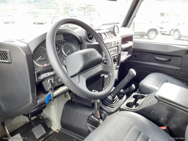 Auto - Land rover defender 90 2.4 td4
