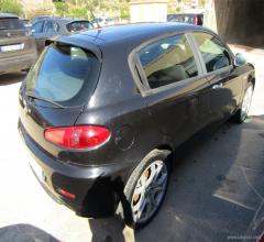 Auto - Alfa romeo 147 1.9 jtd