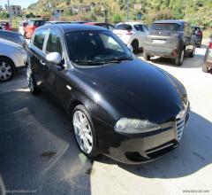 Auto - Alfa romeo 147 1.9 jtd