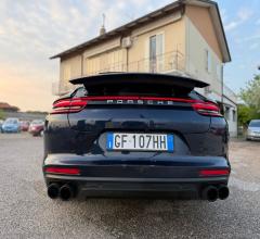 Auto - Porsche panamera 4 pack techart