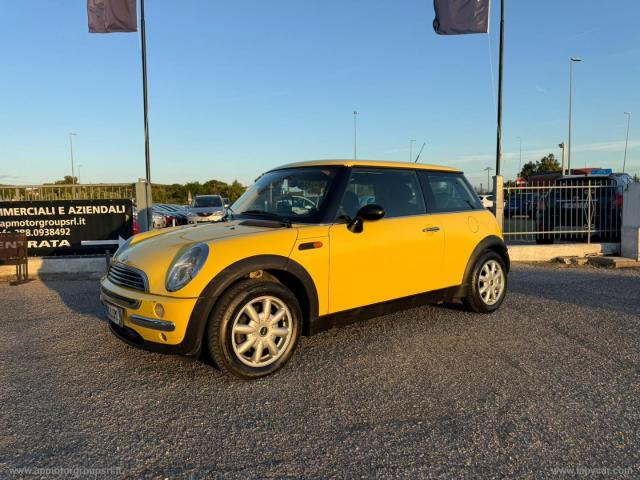 Auto - Mini mini 1.6016v one de luxe