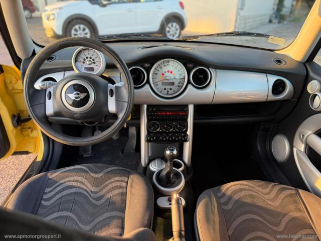 Auto - Mini mini 1.6016v one de luxe