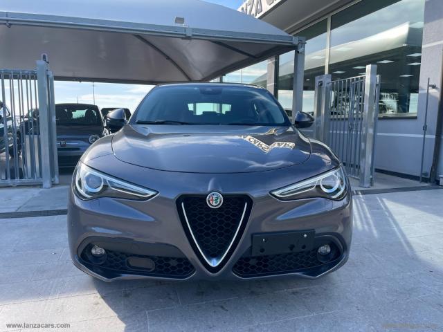 Auto - Alfa romeo stelvio 2.2 t.diesel 190cv at8 rwd bus.
