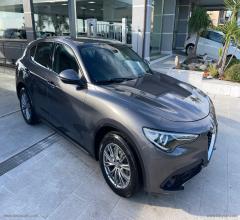 Auto - Alfa romeo stelvio 2.2 t.diesel 190cv at8 rwd bus.