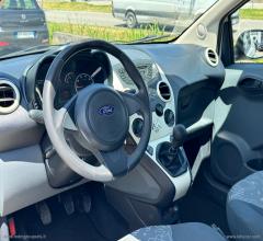 Auto - Ford ka+ 1.2 8v 69 cv