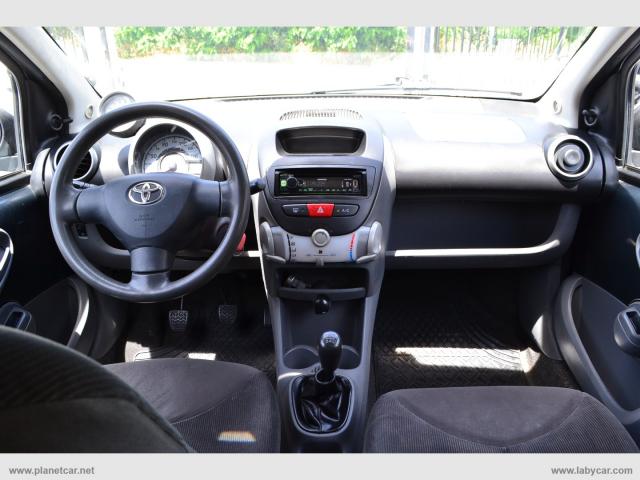 Auto - Toyota aygo 1.0 vvt-i 3p.