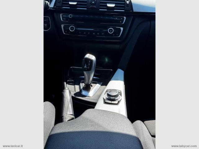 Auto - Bmw 318d touring business advantage