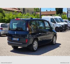 Auto - Renault grand espace 2.0 dci 175 cv pr. initiale