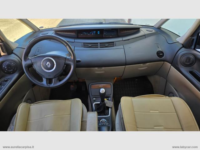 Auto - Renault grand espace 2.0 dci 175 cv pr. initiale
