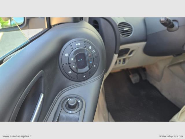 Auto - Renault grand espace 2.0 dci 175 cv pr. initiale