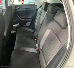 Auto - Volkswagen taigo 1.0 tsi life