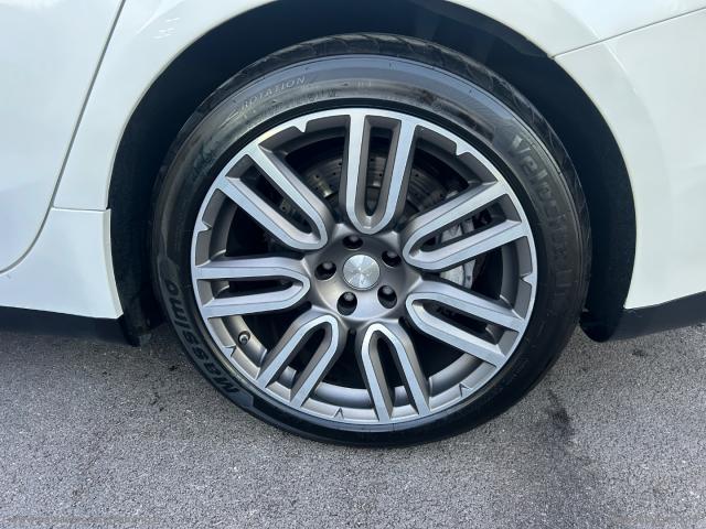 Auto - Maserati ghibli v6 diesel