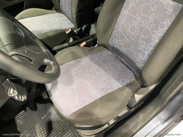 Auto - Ford fiesta 1.2 16v 5p. ghia