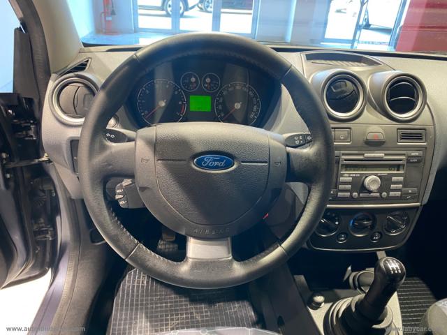 Auto - Ford fiesta 1.2 16v 5p. ghia