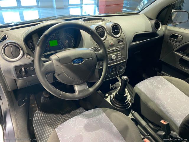 Auto - Ford fiesta 1.2 16v 5p. ghia