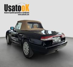 Auto - Alfa romeo spider duetto 2.0i