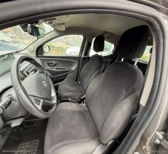 Auto - Lancia ypsilon 1.3 mjt 95 cv 5p. s&s platinum