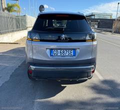 Auto - Peugeot 3008 bluehdi 130 s&s eat8 gt line