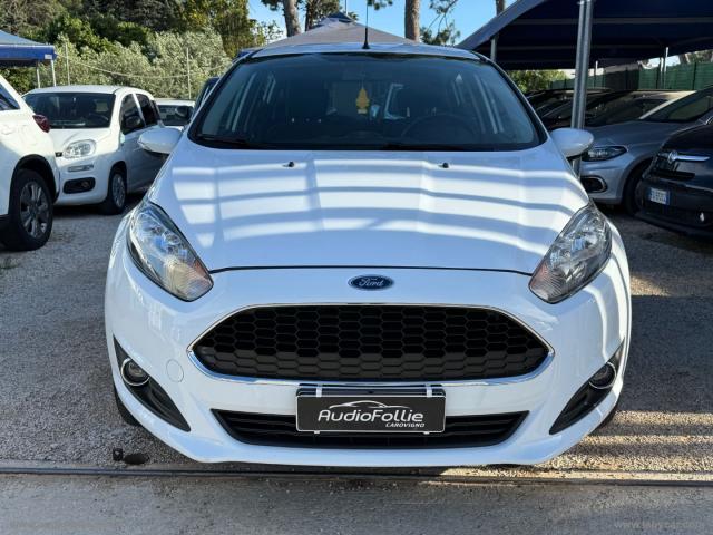 Auto - Ford fiesta 1.4 5p. bz.- gpl business