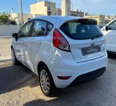 Auto - Ford fiesta 1.4 5p. bz.- gpl business
