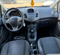 Auto - Ford fiesta 1.4 5p. bz.- gpl business