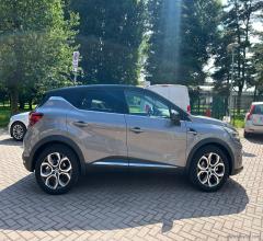 Auto - Renault captur hybrid e-tech 145 cv intens