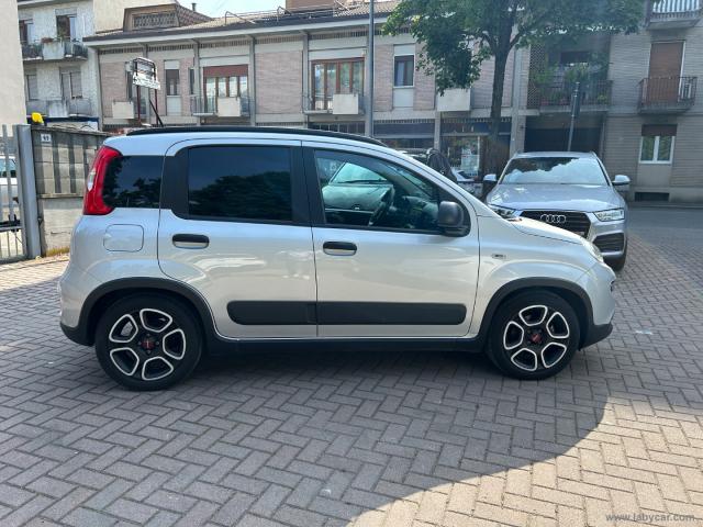 Auto - Fiat panda 1.0 firefly s&s hybrid city life