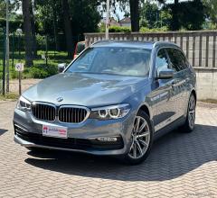 Auto - Bmw 520d xdrive touring luxury
