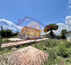 Appartamenti in Vendita - Villa in vendita a siracusa arenella