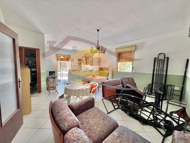 Appartamenti in Vendita - Villa in vendita a siracusa arenella