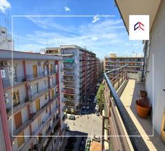 Appartamenti in Vendita - Appartamento in vendita a taranto tre carrare battisti