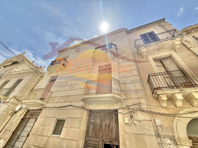 Appartamenti in Vendita - Appartamento in vendita a siracusa ortigia
