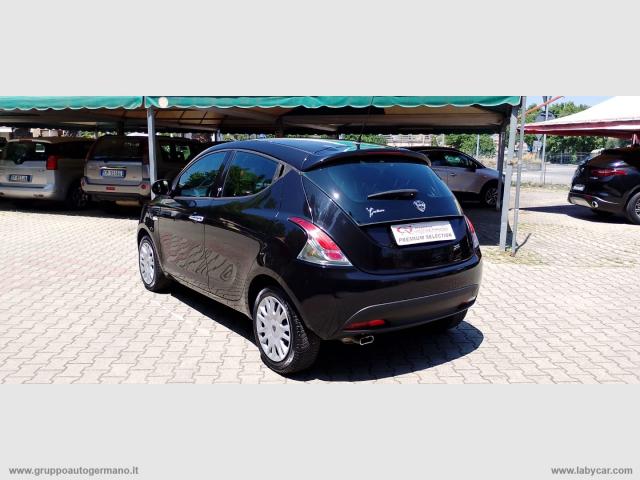 Auto - Lancia ypsilon 1.2 69 cv 5p. s&s gold