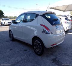 Auto - Lancia ypsilon 1.2 69 cv 5p. s&s platinum