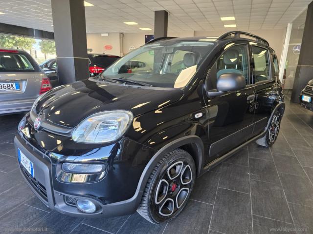 Fiat panda 1.0 firefly s&s hybrid city life
