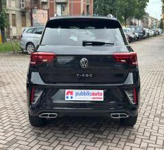 Auto - Volkswagen t-roc 1.5 tsi act r-line