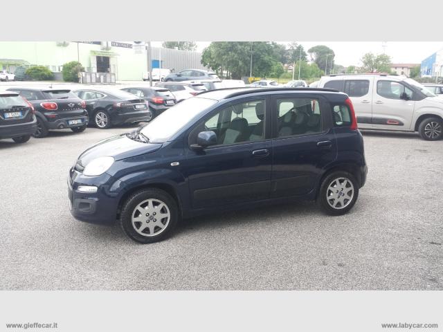 Auto - Fiat panda 1.2 lounge 5 posti